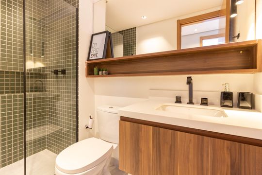 Apartamento com 3 quartos e academia no condomínio para comprar. — Banheiro Social