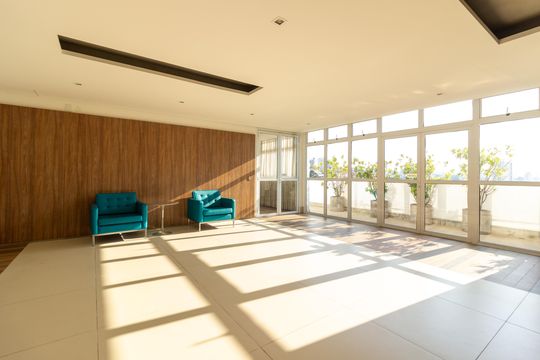 Apartamento com 3 quartos e academia no condomínio para comprar. — Área comum - Hall social