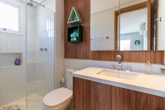 Apartamento com 3 quartos e academia no condomínio para comprar. — Banheiro da Suíte 1