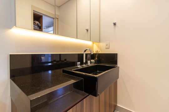 Apartamento com 3 quartos e academia no condomínio para comprar. — Banheiro da Suíte 2