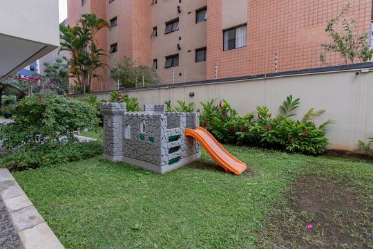 Compra apartamento no Brooklin com 3 quartos, closet e academia no condomínio. Pet friendly. — Área comum