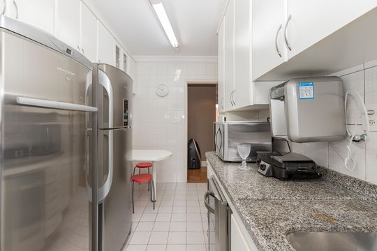 Compra apartamento no Brooklin com 3 quartos, closet e academia no condomínio. Pet friendly. — Cozinha