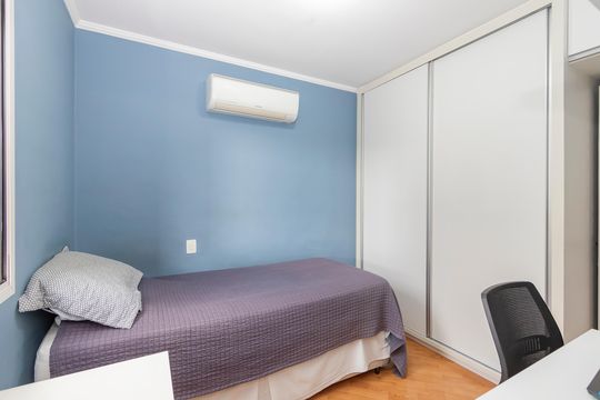 Compra apartamento no Brooklin com 3 quartos, closet e academia no condomínio. Pet friendly. — Suíte 3