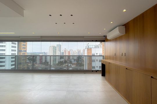 Comprar apartamento mobiliado com 3 quartos, varanda e churrasqueira. Piscina e churrasqueira no condomínio. — foto 30