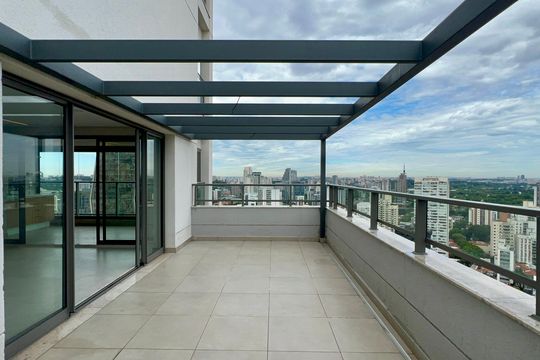 Apartamento com varanda, 2 quartos, churrasqueira e academia no condomínio para comprar. — Varanda