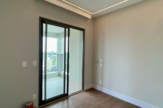 Apartamento com varanda, 2 quartos, churrasqueira e academia no condomínio para comprar. — Suíte 2
