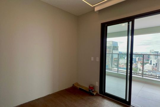 Apartamento com varanda, 2 quartos, churrasqueira e academia no condomínio para comprar. — Suíte 2