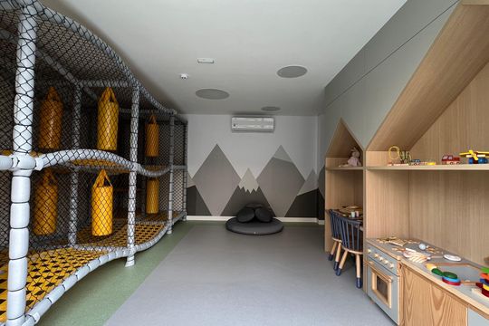 Apartamento com varanda, 2 quartos, churrasqueira e academia no condomínio para comprar. — Brinquedoteca