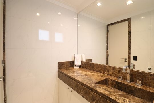 Apartamento para comprar na Vila Leopoldina: 3 suítes, varanda, piscina e churrasqueira. — Lavabo 1
