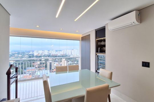 Apartamento para comprar na Vila Leopoldina: 3 suítes, varanda, piscina e churrasqueira. — Varanda 1