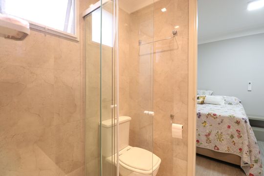 Apartamento para comprar na Vila Leopoldina: 3 suítes, varanda, piscina e churrasqueira. — Banheiro da Suíte 3