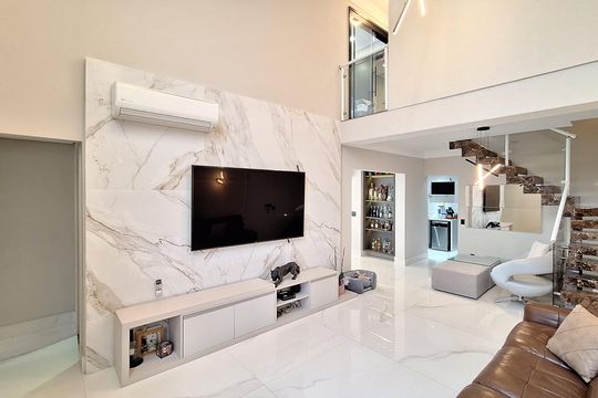 Apartamento para comprar na Vila Leopoldina: 3 suítes, varanda, piscina e churrasqueira. — Sala