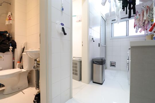 Apartamento para comprar na Vila Leopoldina: 3 suítes, varanda, piscina e churrasqueira. — Área de Serviço