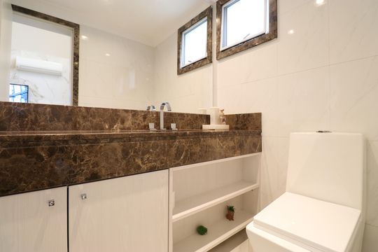 Apartamento para comprar na Vila Leopoldina: 3 suítes, varanda, piscina e churrasqueira. — Lavabo 1