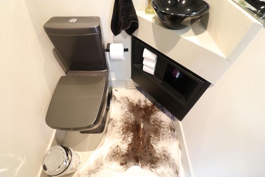 Apartamento para comprar na Vila Leopoldina: 3 suítes, varanda, piscina e churrasqueira. — Lavabo 2