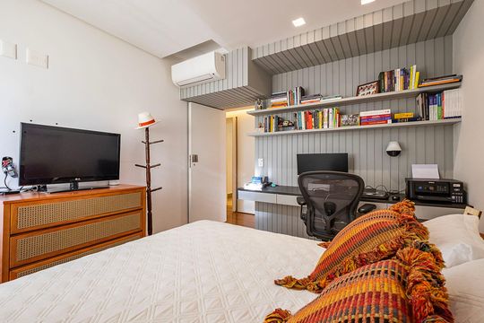 Apartamento no Jardim Paulista com 2 quartos, ideal para comprar e viver em São Paulo. — Quarto