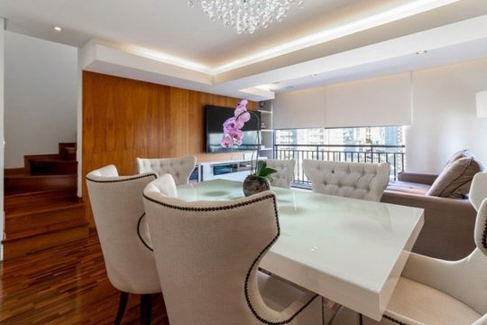 Comprar apartamento com 3 quartos, 1 suíte, closet e academia no condomínio. — Sala