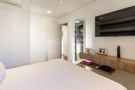 Comprar apartamento com 3 quartos, 1 suíte, closet e academia no condomínio. — Quarto