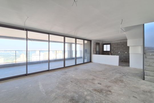 Apartamento à venda, com 396 m², 4 quartos e 4 vagas — Sala