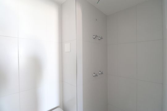 Apartamento à venda, com 396 m², 4 quartos e 4 vagas — Banheiro de serviço