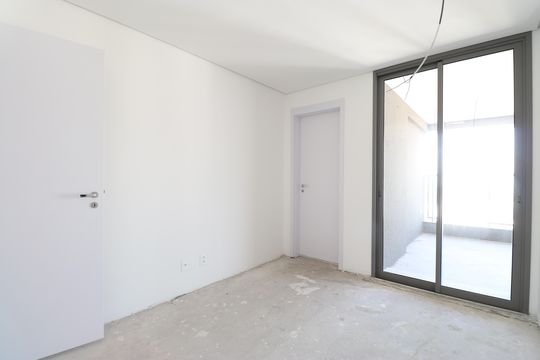 Apartamento à venda, com 396 m², 4 quartos e 4 vagas — Suíte 2