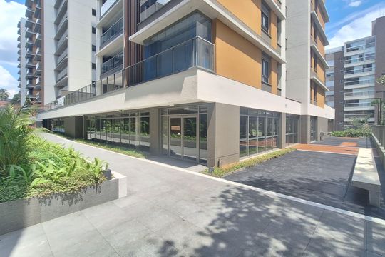 Apartamento à venda, com 396 m², 4 quartos e 4 vagas — Área comum