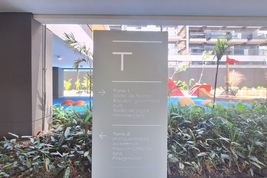 Apartamento à venda, com 396 m², 4 quartos e 4 vagas — Área comum