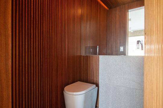 Compra apartamento no Brooklin, 1 quarto. — Lavabo