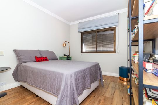 Comprar apartamento em Perdizes com piscina, churrasqueira e varanda gourmet. Três suítes. — Suíte 2