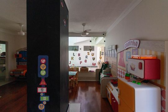 Apartamento à venda, com 98 m², 3 quartos e 1 vaga — Brinquedoteca