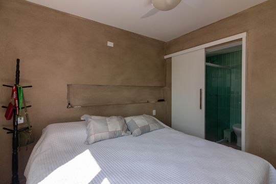 Apartamento à venda, com 98 m², 3 quartos e 1 vaga — Suíte 1