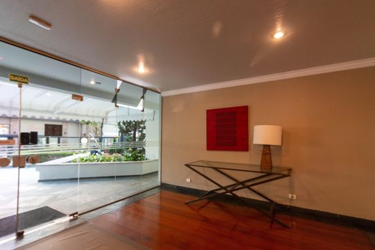Apartamento à venda, com 98 m², 3 quartos e 1 vaga — Hall de entrada