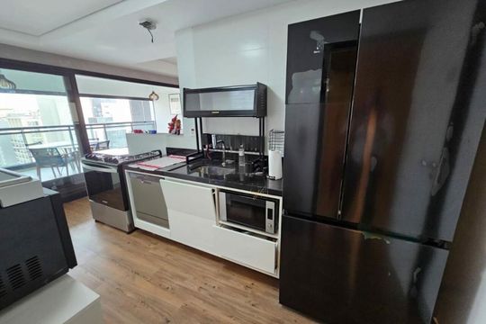 Comprar apartamento mobiliado com 3 quartos e churrasqueira no condomínio. — Foto 08