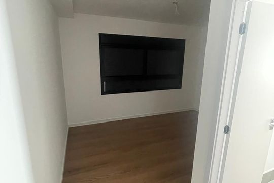 Comprar apartamento mobiliado em Pinheiros com 2 quartos, piscina, varanda e closet. — Foto 04