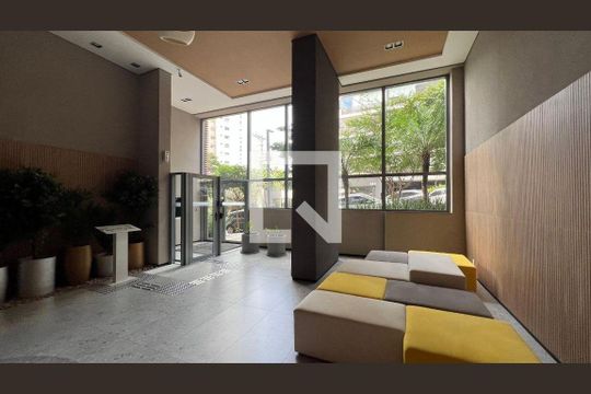 Compra apartamento com 3 quartos e churrasqueira no condomínio. — Hall Social