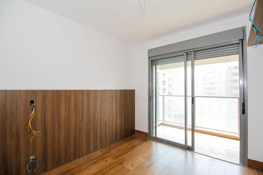 Compra apartamento com 3 quartos e churrasqueira no condomínio. — Suíte 1