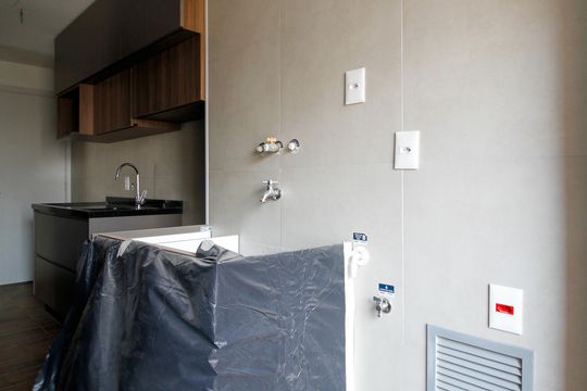 Compra apartamento com 3 quartos e churrasqueira no condomínio. — Cozinha e Área de Serviço