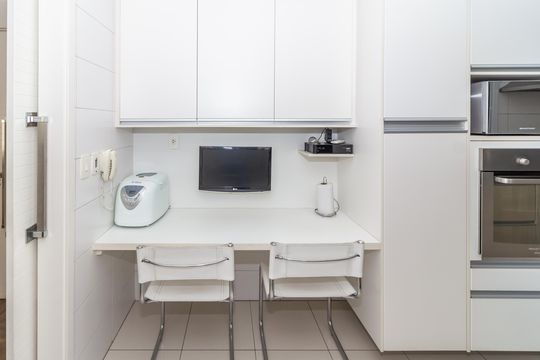 Comprar apartamento em Perdizes com 3 quartos e varanda. — Cozinha