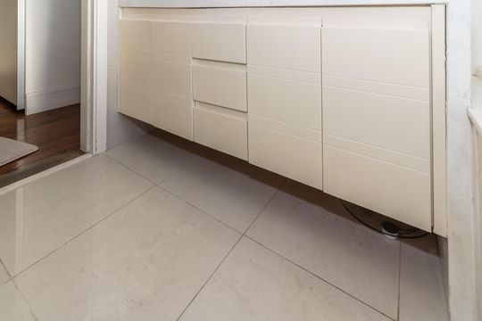 Comprar apartamento em Perdizes com 3 quartos e varanda. — Banheiro da Suíte 1