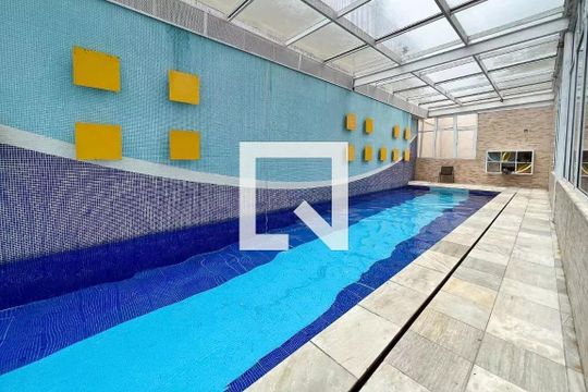 Comprar apartamento em Perdizes com 3 quartos e varanda. — Área comum
