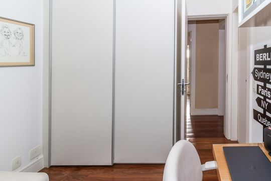 Comprar apartamento em Perdizes com 3 quartos e varanda. — Suíte 3