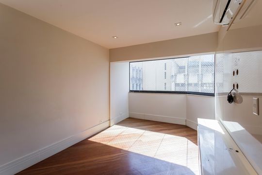Comprar apartamento com 3 quartos, 1 suíte, garden, academia, churrasqueira e piscina no condomínio. — foto 1