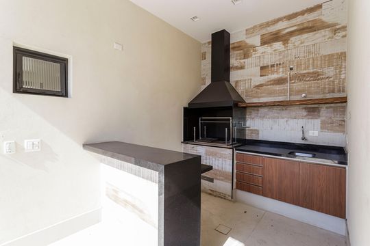 Comprar apartamento com 3 quartos, 1 suíte, garden, academia, churrasqueira e piscina no condomínio. — Churrasqueira