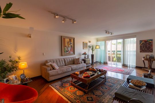 Casa no Brooklin, 3 quartos, 2 suítes, churrasqueira no condomínio, para comprar. — foto 1