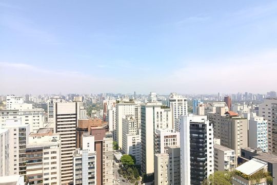 Compra apartamento com varanda, 3 quartos e academia no condomínio. — Vista da Suíte 2