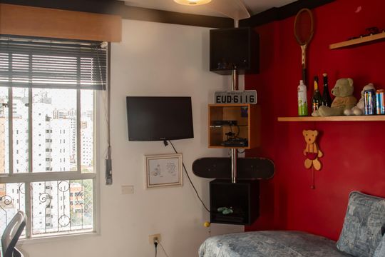 Apartamento com 4 quartos, varanda e academia na Vila Clementino, perfeito para comprar. — Quarto