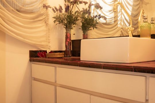 Apartamento com 4 quartos, varanda e academia na Vila Clementino, perfeito para comprar. — Lavabo