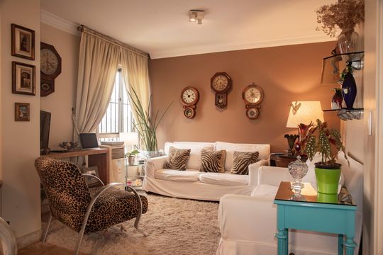 Apartamento com 4 quartos, varanda e academia na Vila Clementino, perfeito para comprar. — Sala 1