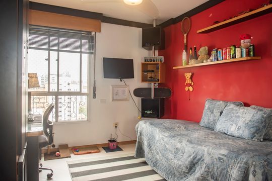 Apartamento com 4 quartos, varanda e academia na Vila Clementino, perfeito para comprar. — Quarto