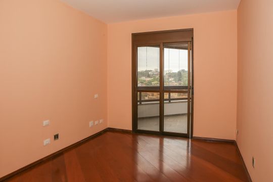 Apartamento com 5 quartos e varanda gourmet em condomínio com churrasqueira para comprar. — Quarto 2